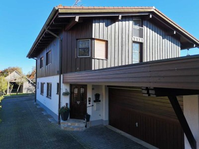 Kapitalanlage in Gauting: Zwei getrennte Wohneinheiten in ruhiger Lage – vielseitig & provisionsfrei
