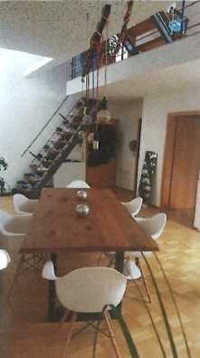 Schöne  2,5 Zimmer-Maisonette-Wohnung mit gehobener Innenausstattung und Dachterrassen in Nürtingen