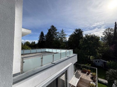 Penthouse-Highlight mit riesiger Dachterrasse und Blick ins Grüne in ruhiger Lage  - MUC Großhadern