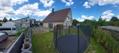 4 Zimmer  Erdgeschosswohnung mit 310qm Garten
