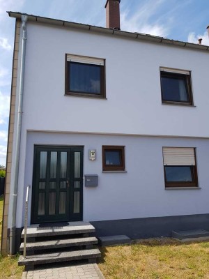 5-Zimmer Reihenendhaus mit Garage in Eggenstein-Leopoldshafen