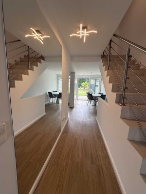 Top- Modernes Reihenmittelhaus mit Wintergarten