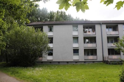 6-Familienhaus sucht ruhigen Single