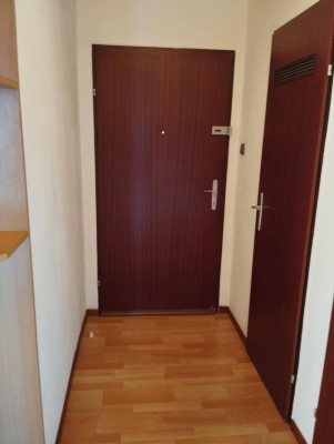 Traumhafte Dachgeschosswohnung in Sankt Pölten – Sofort einziehen!