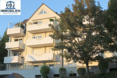 Bad Vilbel-Kernstadt! Gut geschnittene 3 ZKB mit Balkon + TG-Platz - top Lage -