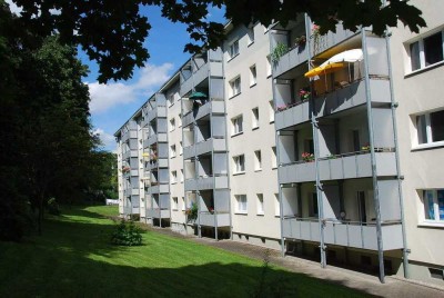 Nur eine Etage bis zu Eurem Wohnglück