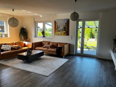 Traumhafte Villa in Top Lage in Zetel zu verkaufen.