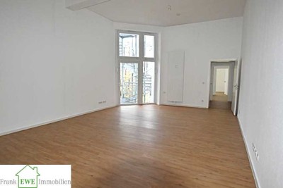 Objekt-Nr. 423_7, 40210 Düsseldorf
2-Zimmer-Wohnung mit Balkon
