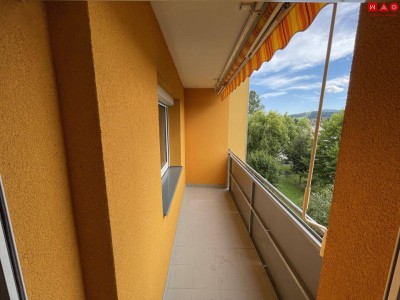 Single- oder Pärchenwohnung, neu saniert, ruhig, trotzdem zentrumsnah, mit Loggia!