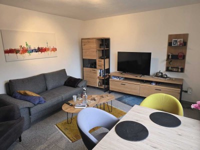 Gehobene vollmöblierte 2 Zimmer-Wohnung mit großer Dachterasse in Hürth-Efferen