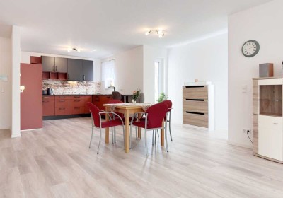 ZWEITBEZUG !!! Herrliche Neubauwohnung mit Blick ins Grüne