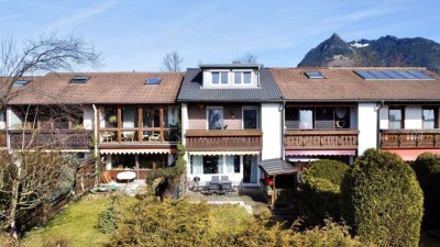 Hochwertig kernsaniertes Reihenmittelhaus mit eigenem Garten und wunderschönem Blick