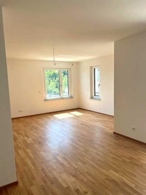 Neubau 3-Zimmer-Wohnung mit Balkon und EBK in Ulm