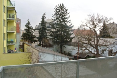Baumer 21- Coole Starterwohnung, Blick ins Grüne, Ruhelage und Top Öffi- Anbindung