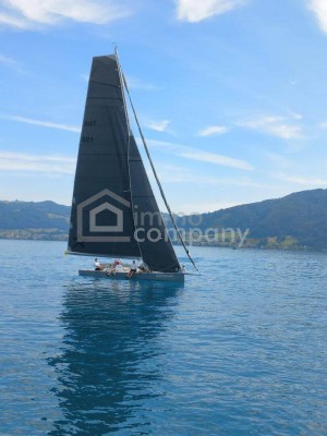 Modernes Haus mit Seeblick in Attersee – Nur wenige Schritte zum Badeplatz!