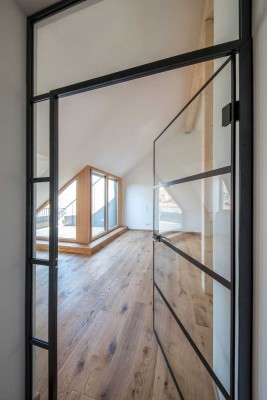 3,5 Zimmer-DG-Wohnung mit sehr viel Charme und Charakter