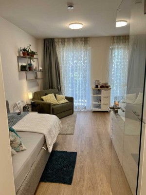 Stilvolle voll möblierte 1-Zimmer-EG-Wohnung mit gehobener Innenausstattung mit EBK in Burghausen