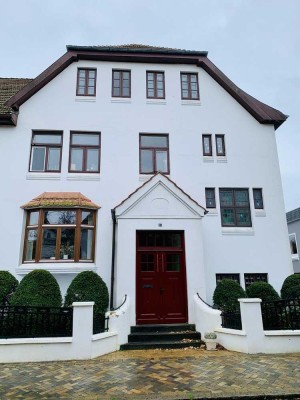 ***RESERVIERT*** Sonnige Altbauwohnung mit Garten in der Moltkestrasse