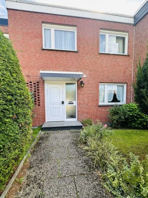 Ihr neues Zuhause ist dieses Reihenhaus mit zwei Vollgeschossen in guter Wohnlage in Dortmund Sölde.