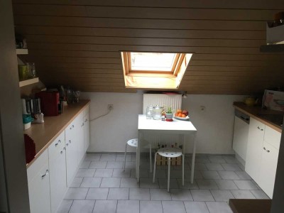 Günstige, gepflegte 3-Zimmer-Wohnung mit Einbauküche in Elfershausen
