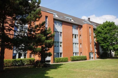 Renovierte 4-Zimmer-Wohnung (17) in Köln (Dellbrück)