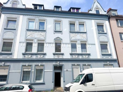 Solides 7-Parteienhaus mit 8 Garagen in Gelsenkirchen-Ückendorf – ca. 8 % Rendite möglich