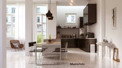 Großzügige 1-Zimmer-Wohnung nebst Balkon