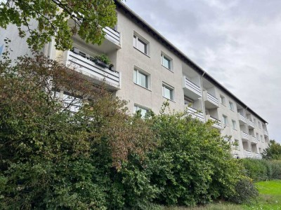 Helle renovierte 3 Zi.-Whng. mit Sonnebalkon, Wannebad mit Fenster - Duisburg Rheinhausen