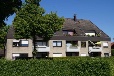 Helle, sonnige, großzügige, Dachgeschosswohnung mit Balkon und Empore in Angelmodde-Dorf