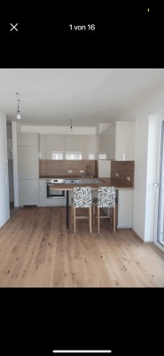 Moderne 2-Zimmer Wohnung mit Balkon und Terrasse