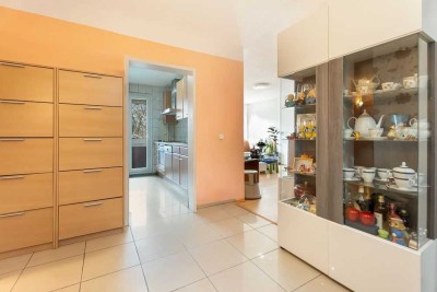 Freundliche 4-Zimmerwohnung mit schönem Ausblick und sehr guter Anbindung