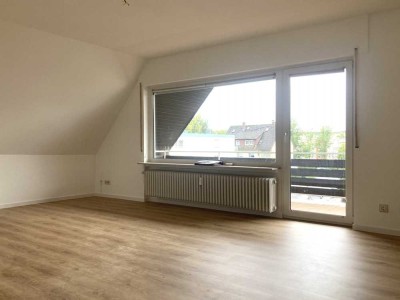 *** Dreieich-Sprendlingen *** 3-Zimmer-Dachwohnung + 15 qm großem Süd-West-Balkon