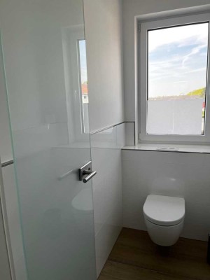 Stilvolle, neuwertige 3-Zimmer-Penthouse-Wohnung mit gehobener Innenausstattung mit Balkon in Wesel