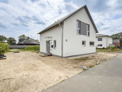 Modernes, klimafreundliches Einfamilienhaus  – Stilvoll wohnen in ruhiger Lage