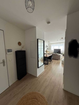 Neuwertige 2,5-Zimmer-Wohnung mit Balkon und EBK in Ostfildern
