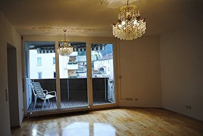 Bacherhof  4 Zimmerwohnung zu vermieten eventuell auch Senioren - WG