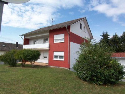 Freundliche kleine drei Zimmer Wohnung in 72355 Schömberg-Schörzingen