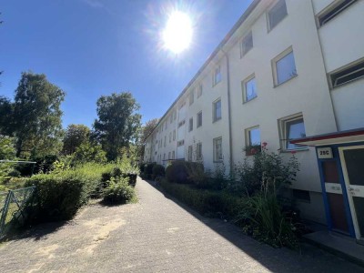 FAMILIENWOHNUNG -  SELBST SANIEREN - SCHNÄPPCHENPREIS