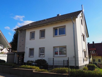 Gepflegtes Einfamilienhaus mit ausgebautem Dachgeschoss & Option zur Aufteilung in 2–3 Einheiten