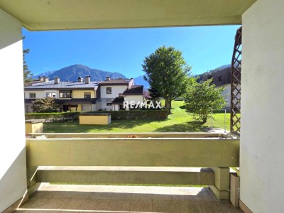 Eigentumswohnung mit Loggia und TG-Parkplatz, Sanierungsbedarf