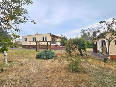 EINFAMILIENHAUS MIT BAUGRUNDSTÜCK UND VIEL POTENZIAL