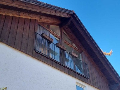 3-Zi-DG- Whg. Eglharting – frei und sofort beziehbar! +Garten + Carp., S-Bahn!