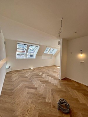 Traumhafte Maisonette in 1090 Wien: 3 Zimmer, Terrasse, luxuriöse Ausstattung!