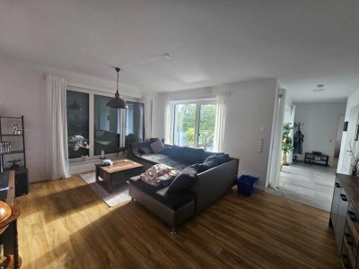 Schöne, neuwertige Penthousewohnung in unmittelbarer Nähe zum Dümmer See