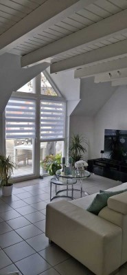 800 € - 82 m² - 3.0 Zi.