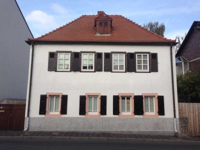 Charmantes Altbau Einfamilienhaus mit Garten in Mühlheim Dietesheim