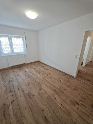 Charmante, helle 2-Zimmer-Wohnung in begehrter Lage von Ludwigshafen-West
