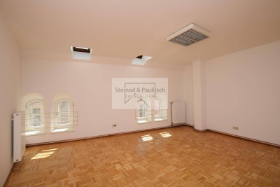 Entzückende Garcionerre |Innenstadt Klagenfurt |Wiener Gasse/ Pfarrplatz