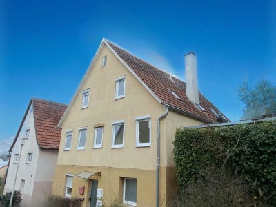 Freistehendes Wohnhaus mit Potenzial