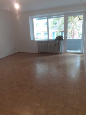 1-Zimmer-Wohnung mit Balkon